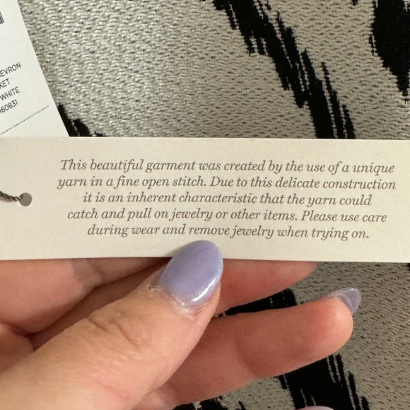 Chico’s Stripe Geometric Coat Black & White 0 - Picture 8 of 9